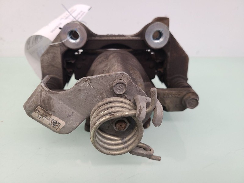 Driver Caliper Rear Ecoboost With Performance Package Fits 15-23 MUSTANG 588852