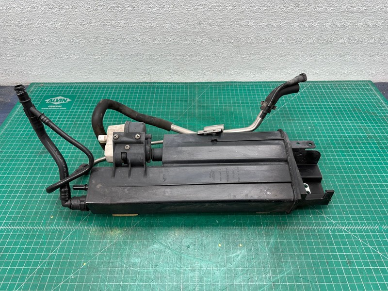09-10 JAGUAR XF 4.2L FUEL EVAP VAPOR EMISSION CHARCOAL CANISTER W/ HOSES OEM