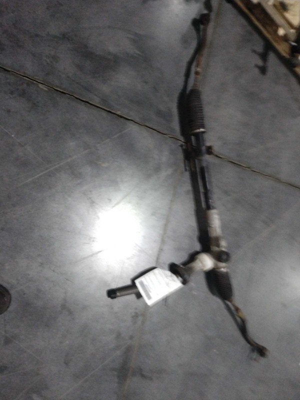 2015 KIA Sportage Rack and Pinion Assembly OEM Red 69K Miles NJ25-27578-702379