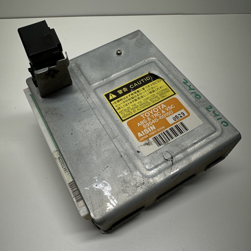 8954060160 | 2000 - 2002 LEXUS LX470 ABS VSC TRC SKID TRACTION CONTROL MODULE OE