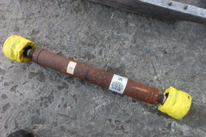 2011-2022 Jeep Grand Cherokee OEM Front Drive Shaft Assembly 52853641