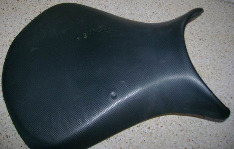 2007 Kawasaki Ninja ZX-6R ZX600 ZX 600 ZX6R Front Driver Ryder Seat J5