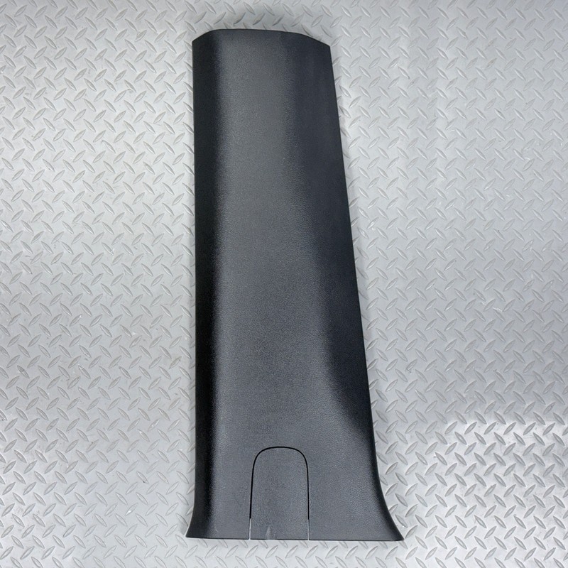✅ 19-26 RAM 1500 5th OEM B-PILLAR LEFT CENTER LOWER MOLDING Black TRIM PANEL 55K