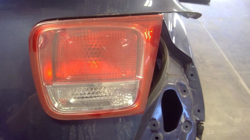 Passenger Tail Light VIN 1 4th Digit Limited LS Fits 13-16 MALIBU 3407254