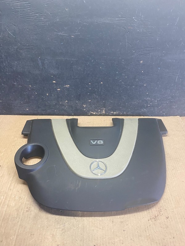 2007 to 2012 Mercedes-Benz GL45 Engine Cover q5834 DG