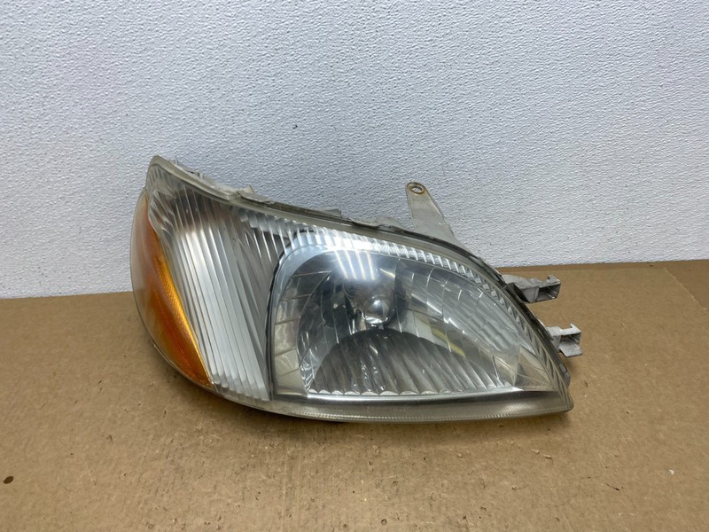 2000 2001 2002 Toyota Echo Right Passenger RH Side Headlight AC1341 DW