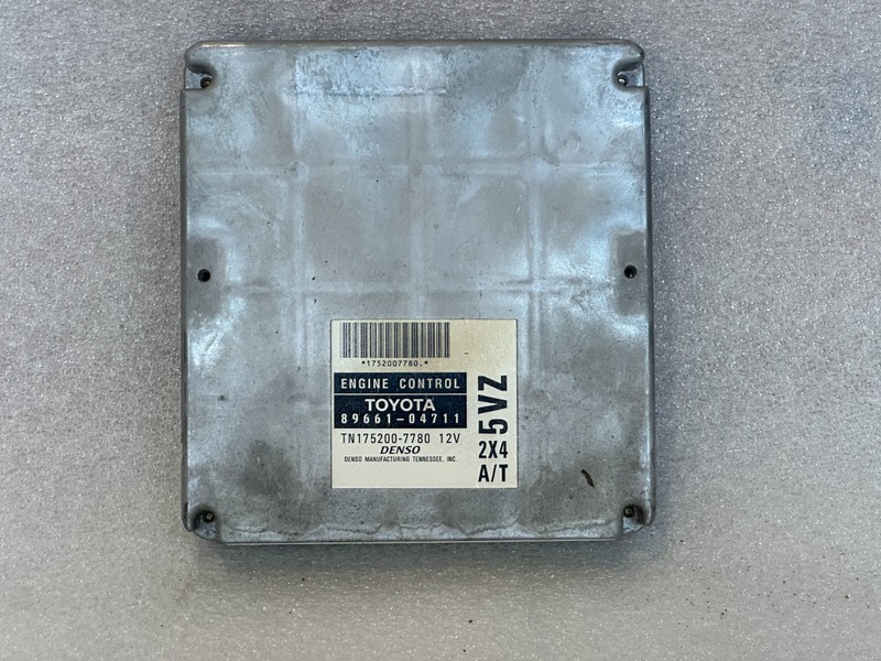 Toyota Tacoma 2001-2003 3.4 A/T 2WD ECU PCM Engine Control Module 89661-04711