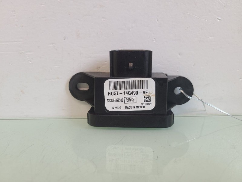 Chassis ECM POWER CONTROL MODULE UNIT OEM HU5T14 FITS 2018 NAVIGATOR 582350