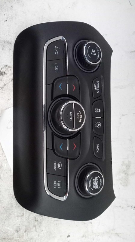 2016 Jeep Cherokee A/C Selector Switch OEM Grey NJ25-21382-530682 105K Miles