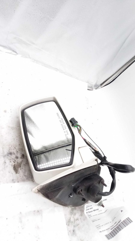2006 Cadillac SRX Right Door Mirror White OEM 527472 155K Mileage