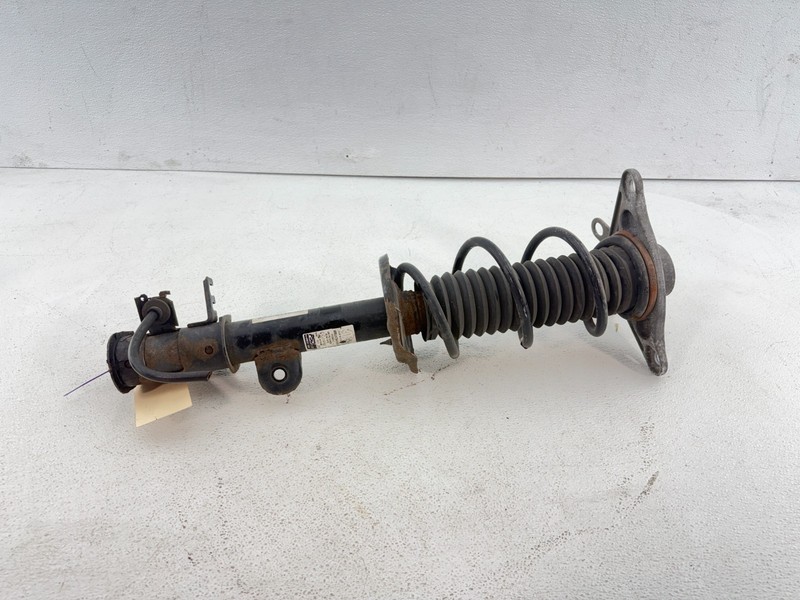 2015-2018 JEEP RENEGADE 4WD REAR RIGHT SIDE SHOCK ABSORBER STRUT W/ SPRING OEM