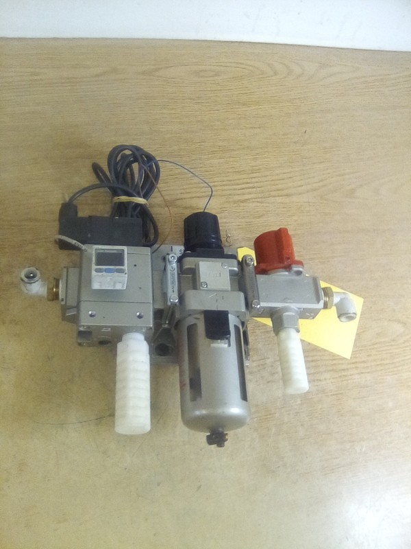 SMC AV4000-N04-5DZ, VHS40-N04-Z, AW40-N04-Z Pneumatic Assembly