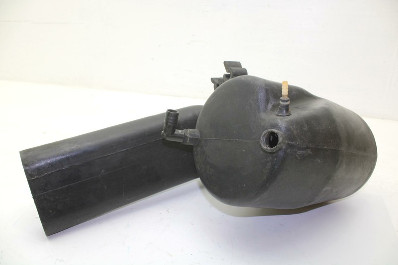 92 Polaris SL650 OEM Lower Intake Duct 5431370 JP0