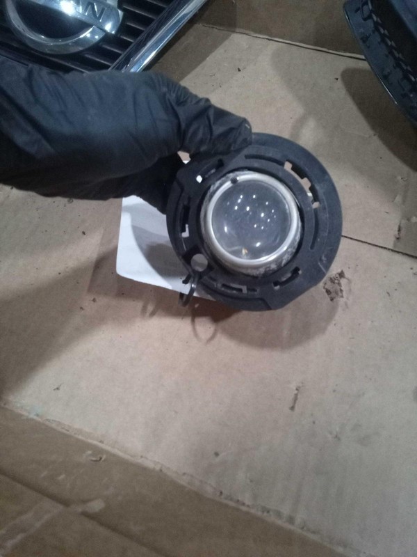2015 Dodge Dart Right Fog Light Assembly OEM 22000 Miles NJ25-14350-382497