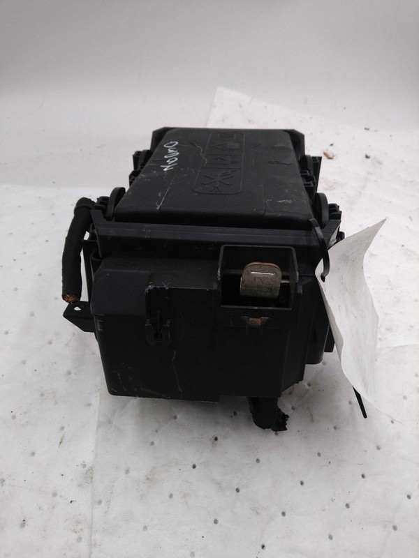 2018 Chevrolet Malibu OEM Used Fuse Box Grey 1.5L 132K Miles Warranty