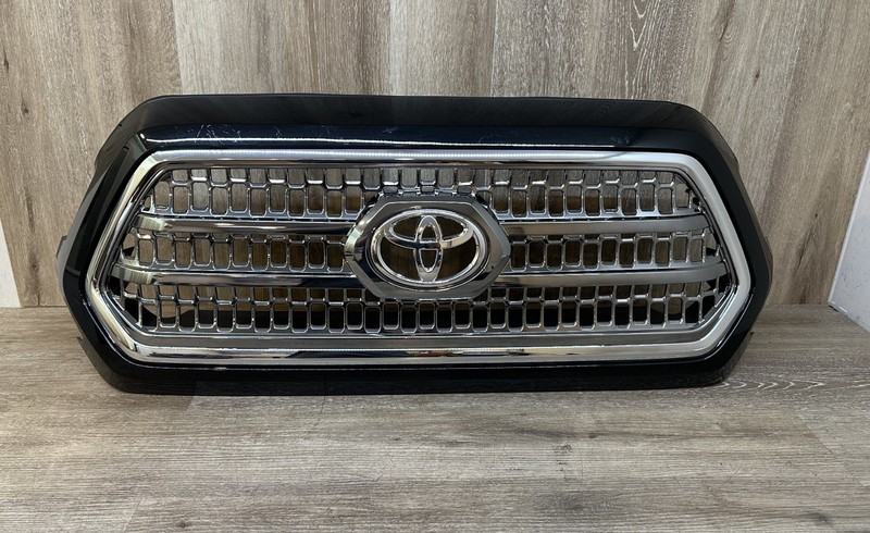 2016-23 TOYOTA TACOMA GRILLE ASSY - CHROME -OEM PART #53113-04030