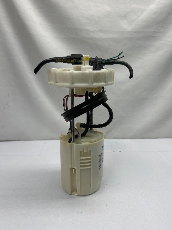 2018 to 2024 Chevy Traverse fuel pump assembly tank mount assy FWD