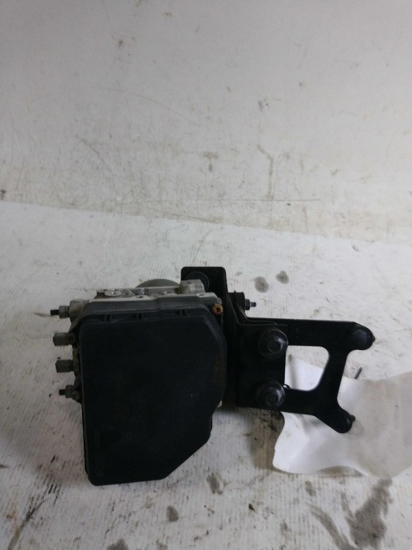2015 INFINITI Q70 ABS Pump & Motor Assembly OEM 476603WG1A 117K Miles