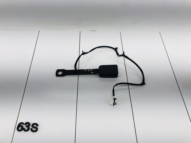 12-17 NISSAN JUKE FRONT LEFT DRIVER SIDE SEAT BELT TENSIONER LATCH BUCKLE OEM