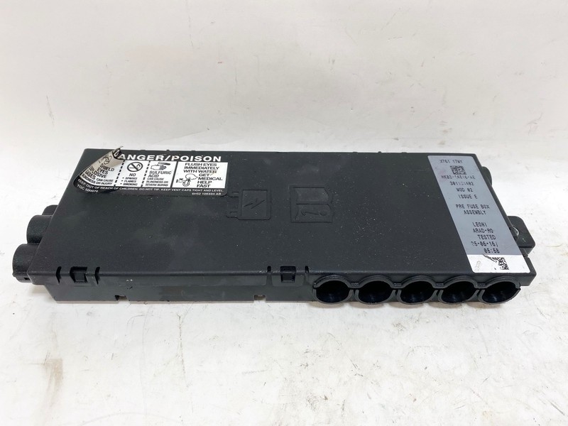 17-20 JAGUAR F-PACE POWER DISTRUBUTION FUSE BOX TERMINAL MODULE ASSEMBLY OEM