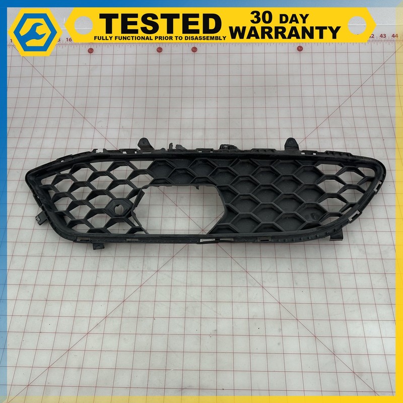 17-23 Alfa Romeo Giulia FRONT BUMPER RIGHT SIDE LOWER GRILLE TRIM COVER OEM