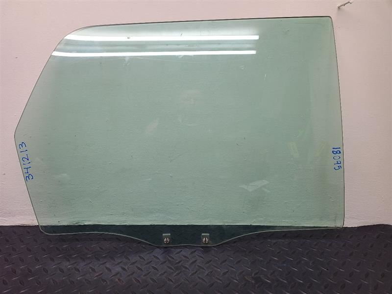08-11 Mazda Tribute Rear Right Passenger Door Glass W/O Tint OEM 8L8Z7825712A
