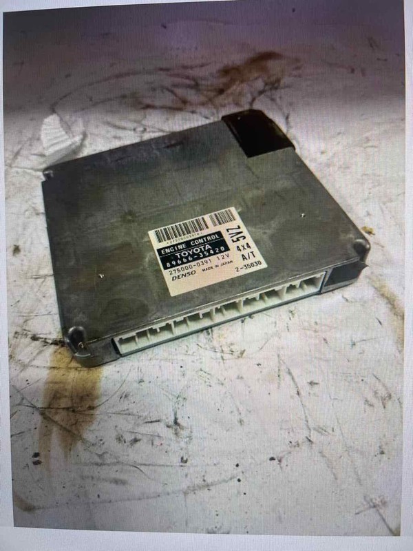 89666-35420 TOYOTA 4RUNNER 01