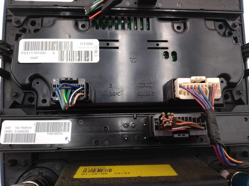 Used A/C Selector Switch fits: 2006 Jeep Grand cherokee automatic temperature co