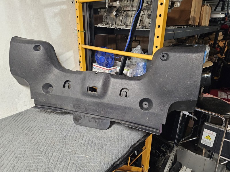 👍 2010-2014 FORD MUSTANG OEM REAR TRUNK LATCH TRIM SILL COVER SCUFF PANEL #63
