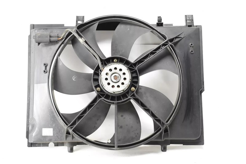 04-08 Chrysler Crossfire Radiator Cooling Fan Assembly 0015002393 OEM
