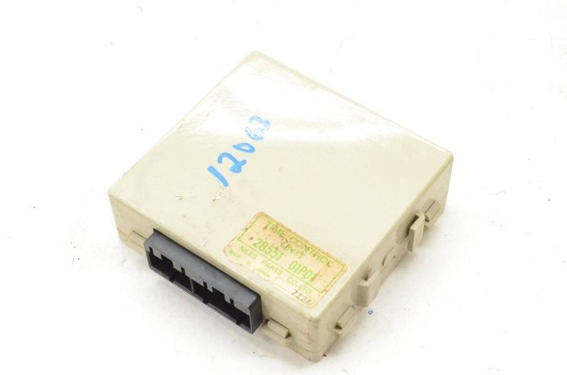 1987-1989 Nissan 300zx 2+2 Time Control Module Unit 28551 01P01