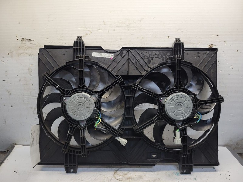 Radiator Fan Motor Fan Assembly Fits 13-21 NV200 1689812