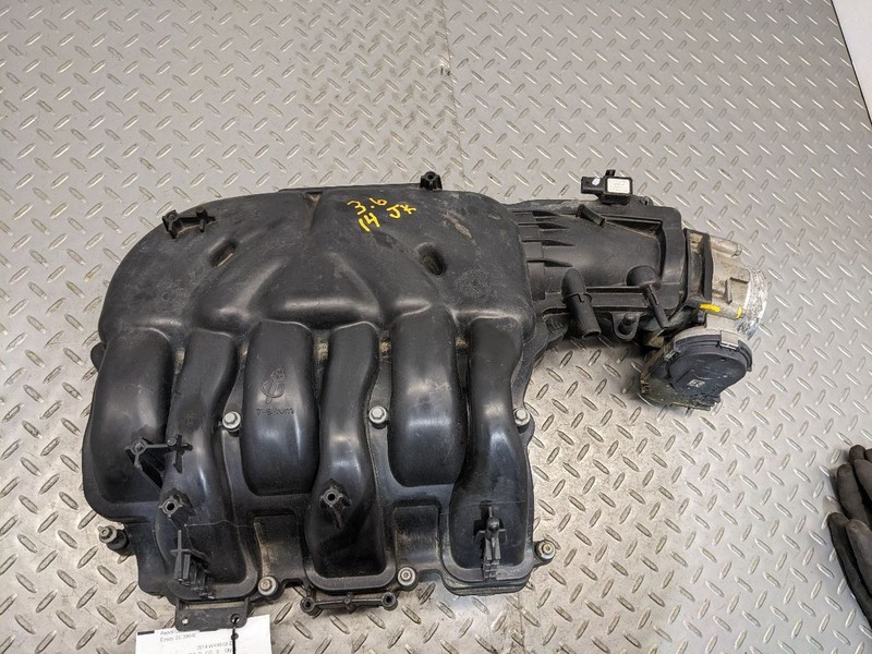 Intake Manifold Classic Style 5 Lug Wheel Fits 13-23 DODGE 1500 PICKUP 1153274