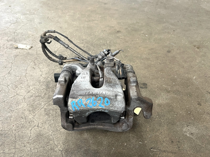 ⭐2014-2020 JAGUAR F-TYPE RWD REAR RIGHT PASS BRAKE CALIPER W/ WIRE OEM LOT2620