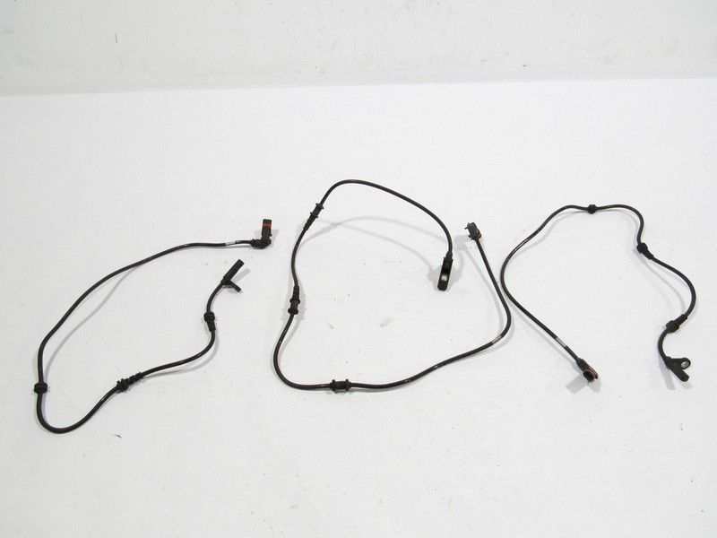 13-19 Mercedes SL550 R231 2013 Front Left Right ABS Wheel Speed Sensor Set |