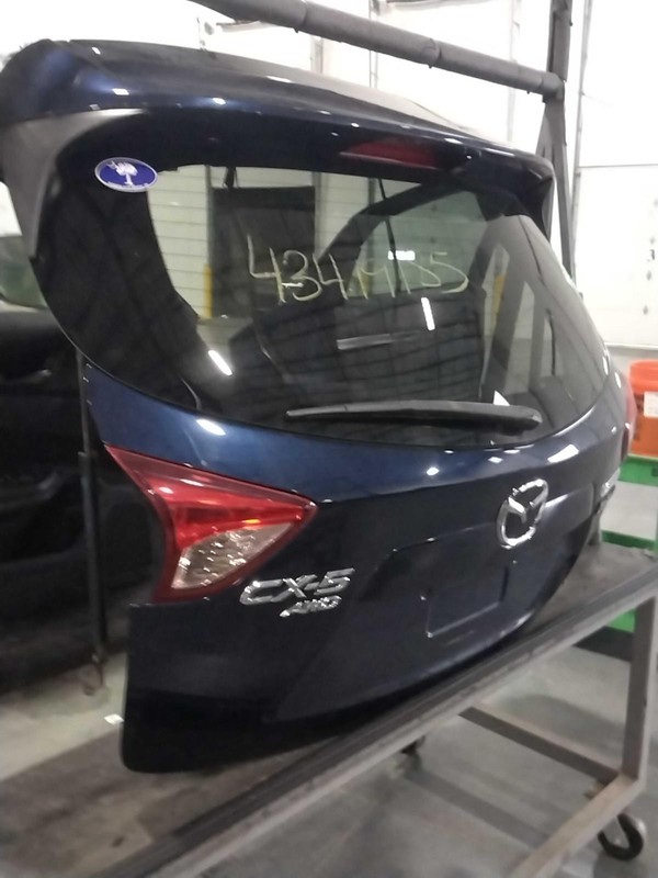 Used Deck Lid fits: 2016 Mazda CX-5 spoiler privacy tint w/o passive entry w/rea