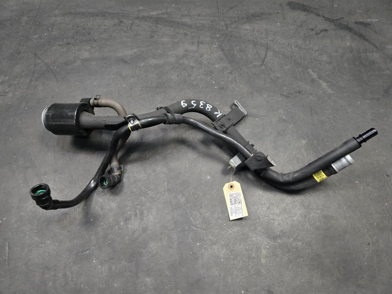 Fuel Filler Neck 2022 Kia Stinger 31030-J5500 2018 2019 2020 2021 2023