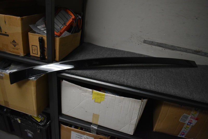 HYUNDAI ROOF RAIL LEFT SIDE FACTORY OEM