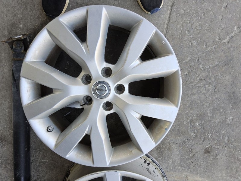 2011-2014 Nissan Murano Wheel Rim 18x7-1/2 Alloy 5 Y Spoke Painted Bright Silver