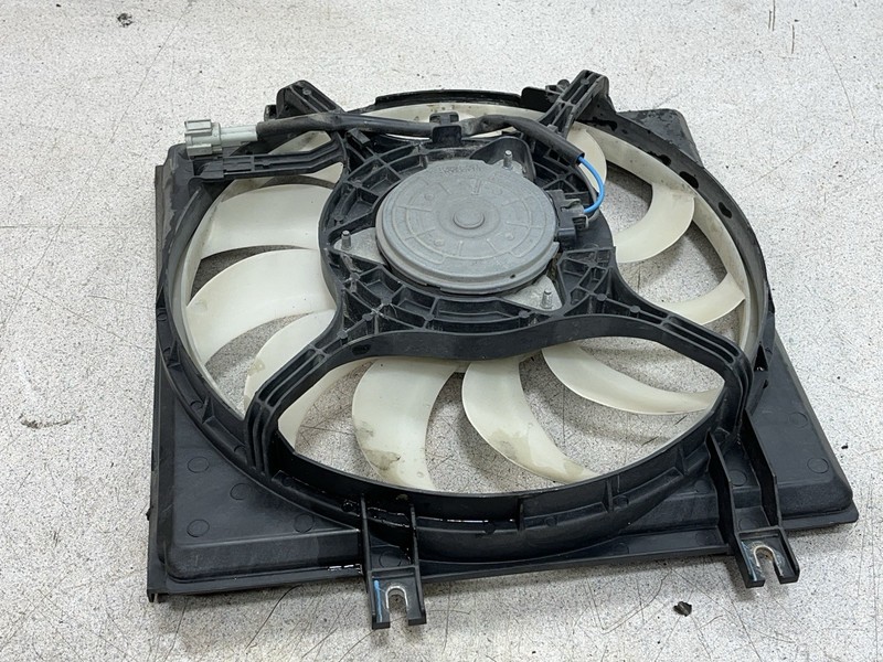 2015 Subaru Impreza Radiator Cooling Fan Assembly Right Side RH