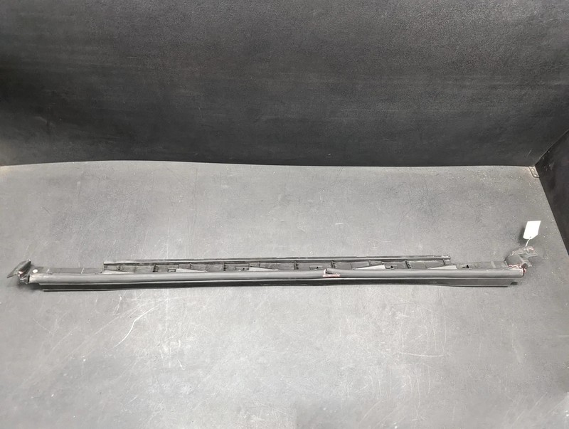 Right Rocker Panel Molding 2020 Mazda CX-9 TK48-51-P41 2016 2017 2018 - 2021 X