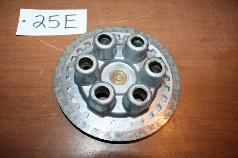 1975 Yamaha DT 400 Clutch Pressure Plate OEM 75 B