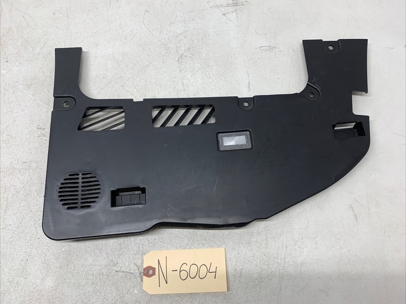 2017-2019 TESLA MODEL 3 RIGHT LOWER DASHBOARD PANEL TRIM W/ SPEAKER 6004 B107