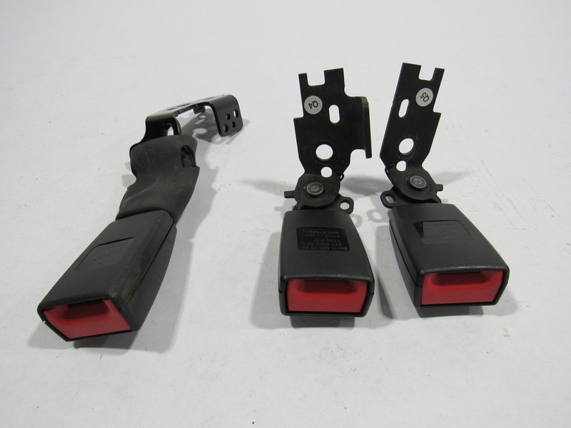 Mercedes E63 S W213 2018 Rear Seat Belt Buckle Set 3 PCS 18-20 ; :O