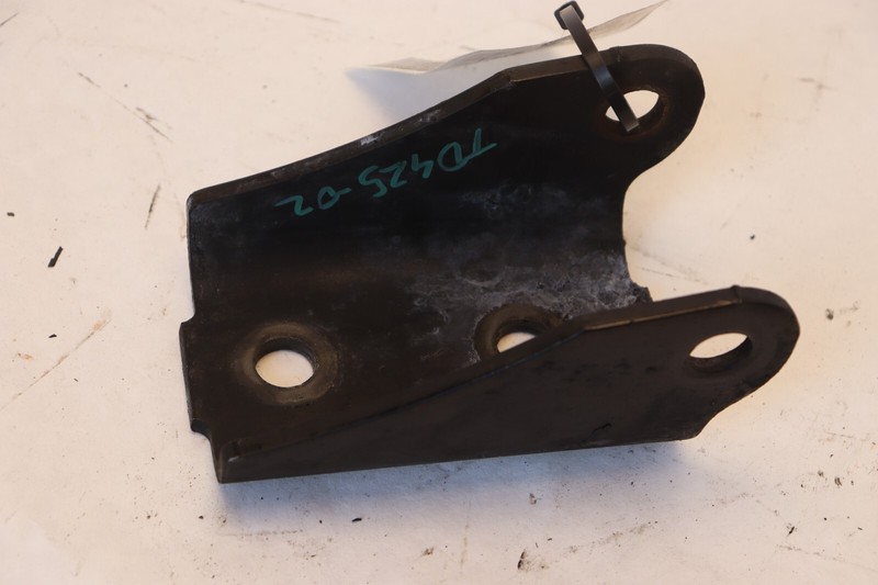 2013-2020 KENWORTH T680 PETERBILT SHOCK MOUNT BRACKET SUPPORT A11-2134-001 OEM