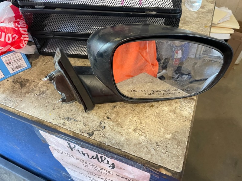 05-10 CHRYSLER 300 MAGNUM OEM RH FIXED BLACK DOOR MIRROR - PASSENGER SIDE