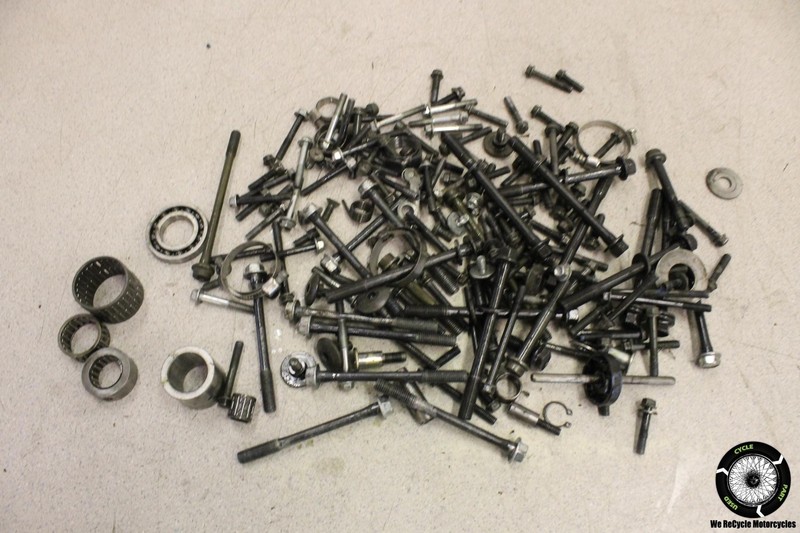 2004 Suzuki GSXR750 MISCELLANEOUS NUTS BOLTS ASSORTED HARDWARE GSXR 750 04