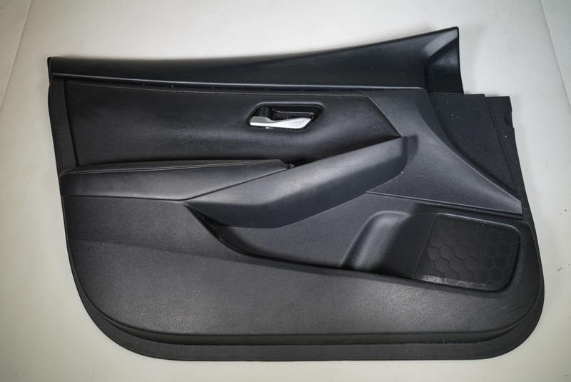 2020 - 2023 Nissan Sentra Front Left Driver LH Interior Door Panel OEM Y3196 DG
