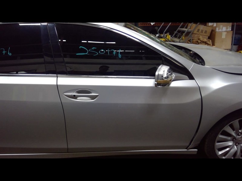 Passenger Front Door Tempered Glass Base Model US Market Fits 14-16 RLX 1594125