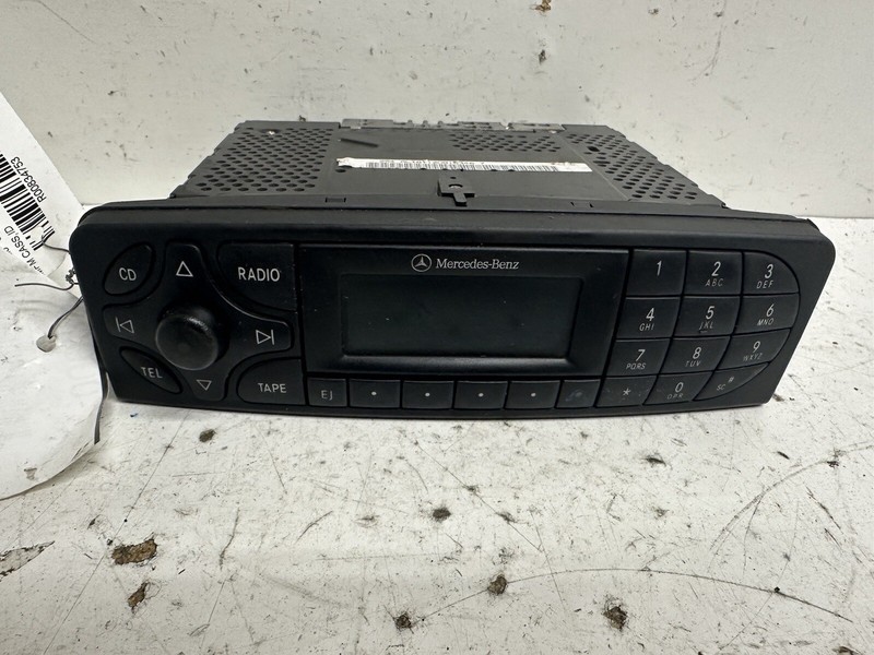 2001-2003 Mercedes C240 Radio Stereo Tape Audio Receiver Display Control Panel